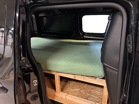 Citroen Berlingo 30 of 30
