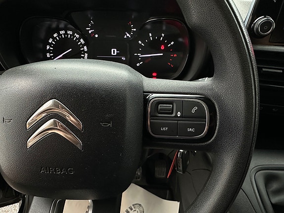 Citroen Berlingo 15 of 30