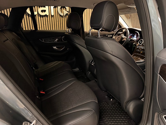 Mercedes-Benz GLC350 e 9 of 22