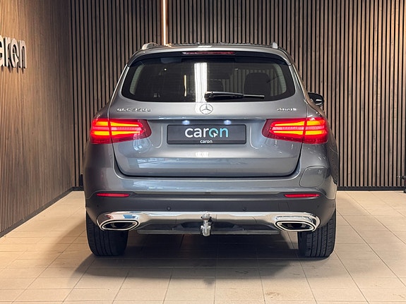 Mercedes-Benz GLC350 e 4 of 5