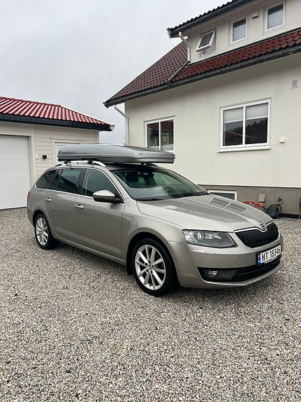 Skoda Octavia 4 of 5