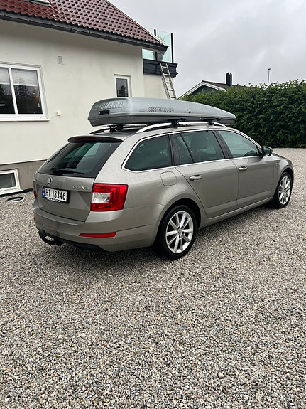 Skoda Octavia 5 of 5