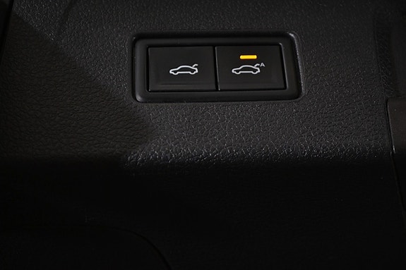 Volkswagen Passat 28 of 29