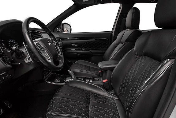 Mitsubishi Outlander 10 of 27