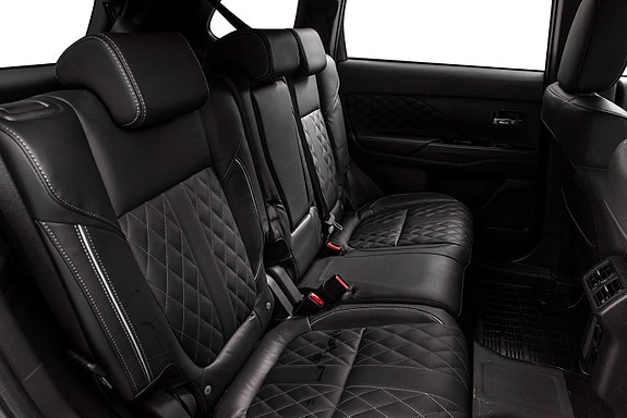 Mitsubishi Outlander 23 of 27