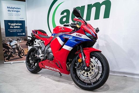 Honda CBR600RR - meget pen, gått lite 3 of 5