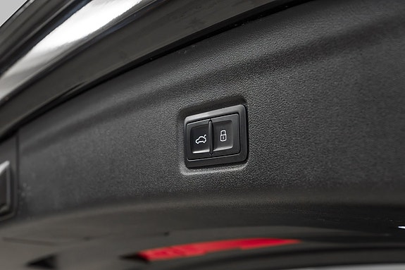Audi Q6 e-tron 26 of 30