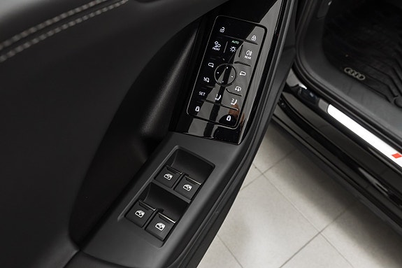 Audi Q6 e-tron 17 of 30