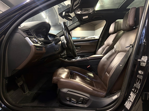 BMW 5-Serie 10 of 30