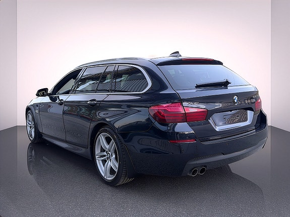 BMW 5-Serie 4 of 30
