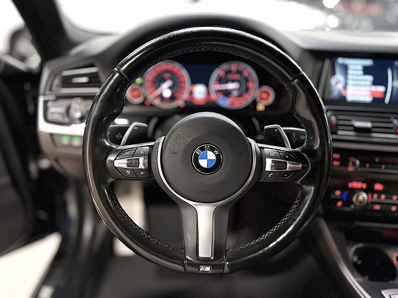 BMW 5-Serie 17 of 30