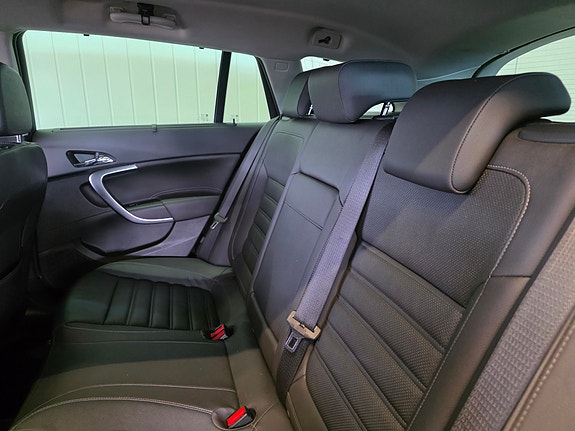 Opel Insignia 7 of 18
