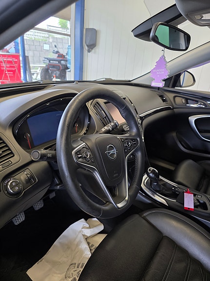 Opel Insignia 10 of 18