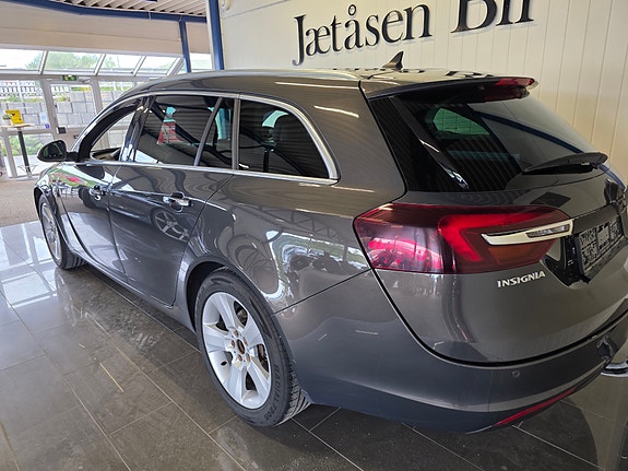 Opel Insignia 4 of 18