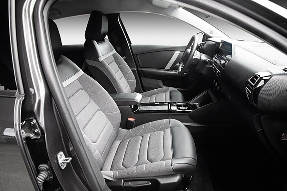 Citroen E-C4 19 of 20