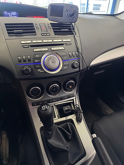 Mazda 3 10 of 16