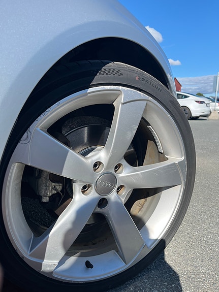 Audi A4 28 of 29