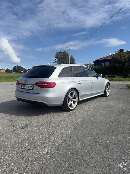 Audi A4 7 of 29
