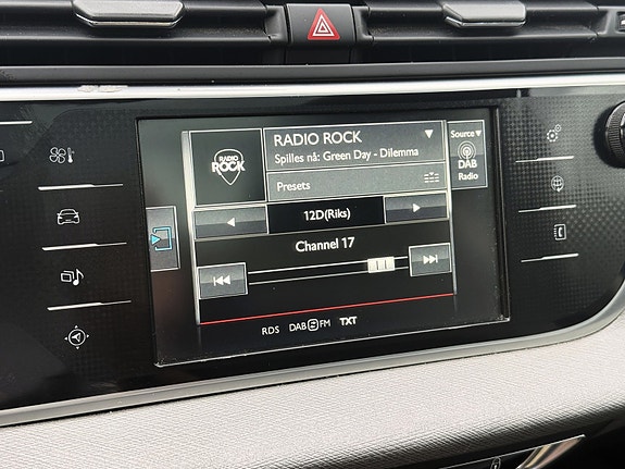 Citroen Grand C4 Picasso 28 of 30