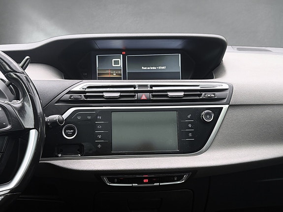 Citroen Grand C4 Picasso 24 of 30