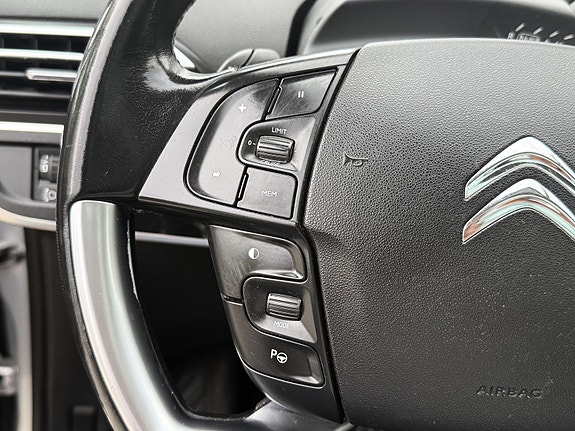 Citroen Grand C4 Picasso 20 of 30
