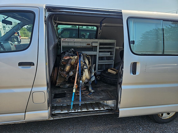 Toyota HiAce 6 of 23