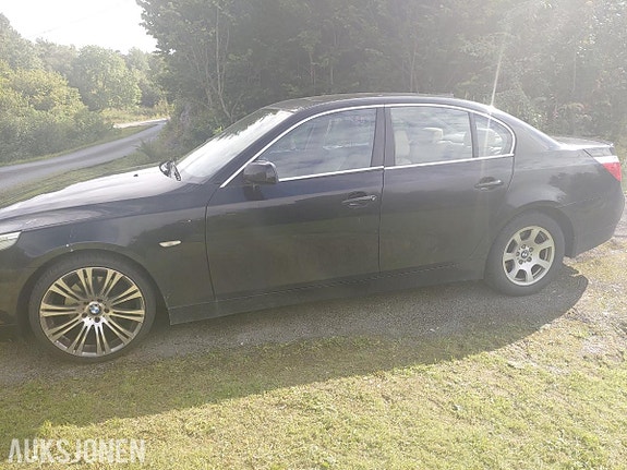 BMW 5-Serie 4 of 13