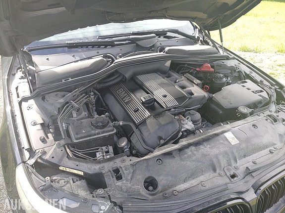 BMW 5-Serie 12 of 13