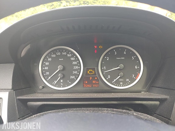 BMW 5-Serie 8 of 13