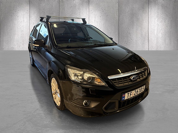 Ford Focus 2 of 15