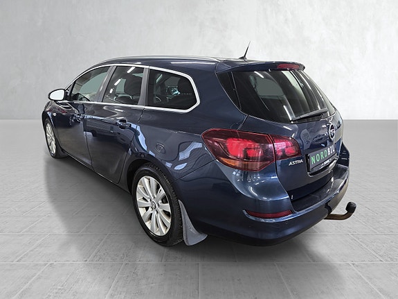 Opel Astra 5 of 5