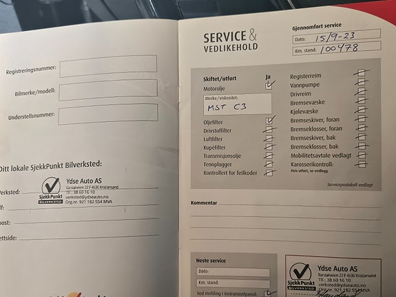 Volkswagen Passat 16 of 17