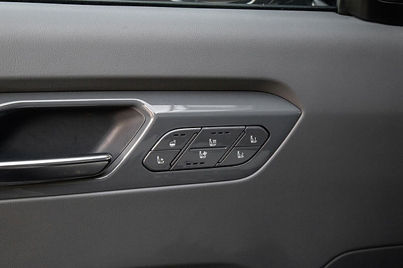 Kia EV9 15 of 30