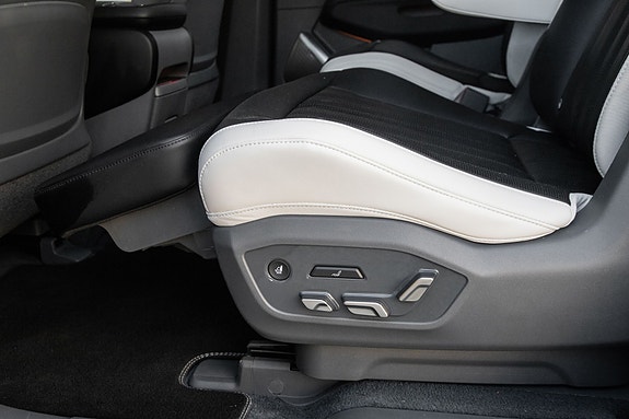 Kia EV9 26 of 30