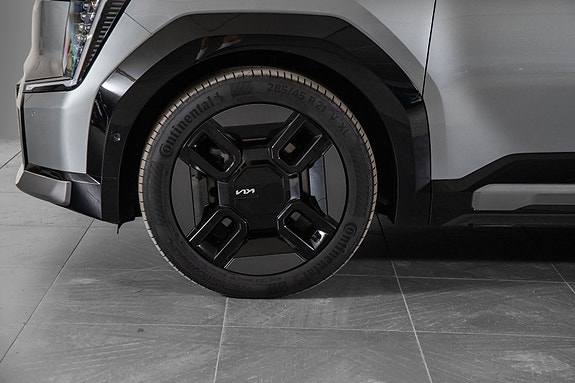 Kia EV9 8 of 30