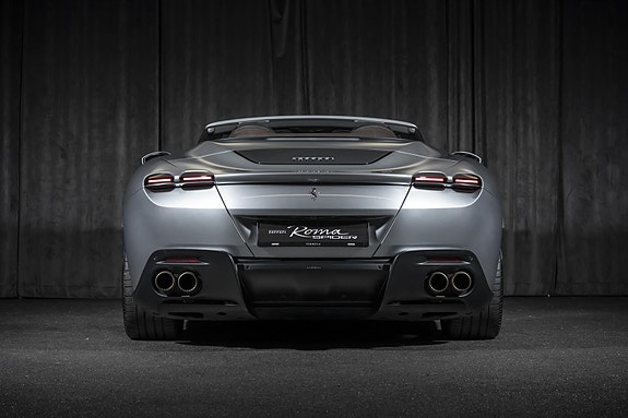 Ferrari Roma Spider 4 of 30