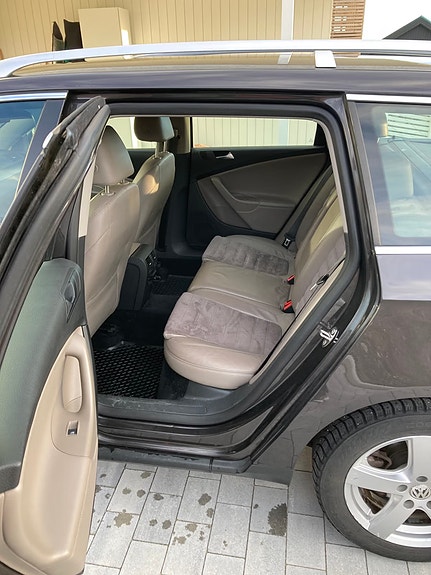 Volkswagen Passat 6 of 12