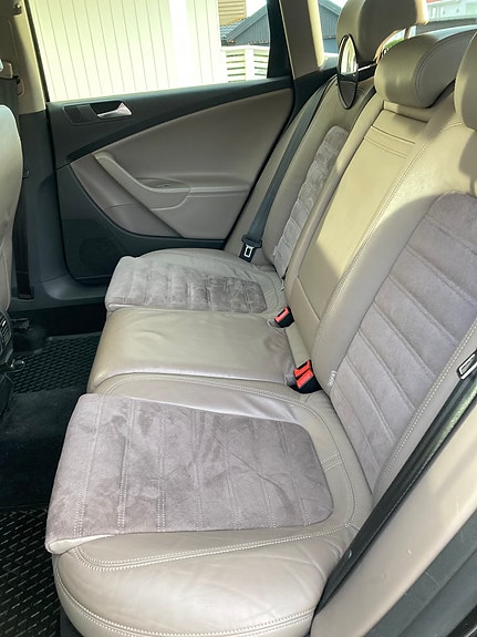 Volkswagen Passat 9 of 12