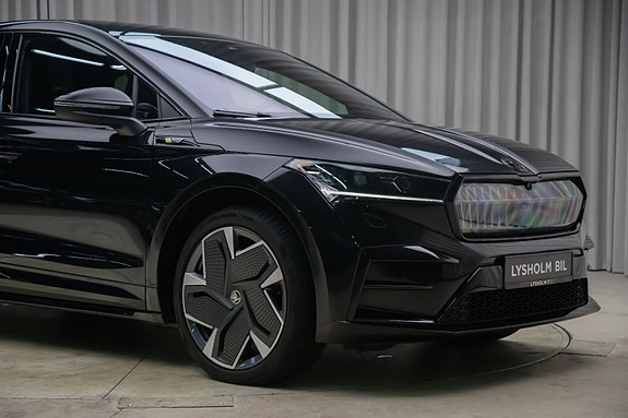 Skoda Enyaq Coupe RS 5 of 28