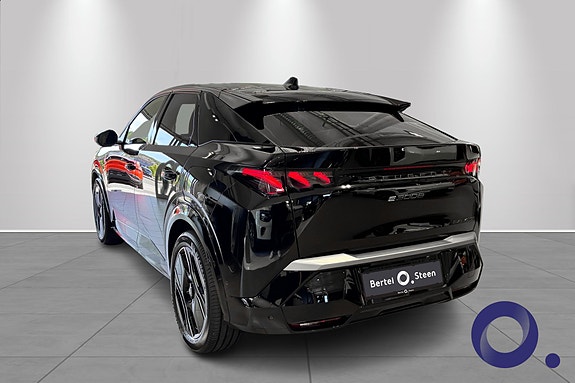 Peugeot e-3008 5 of 5