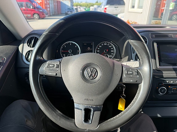 Volkswagen Tiguan 13 of 17