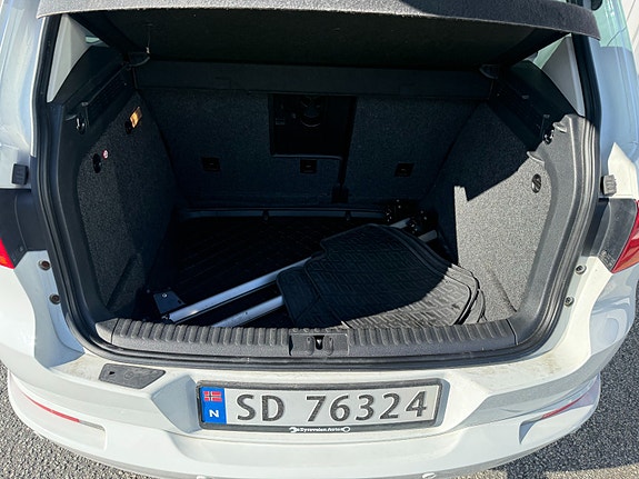 Volkswagen Tiguan 7 of 17