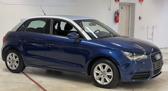 Audi A1 2 of 16