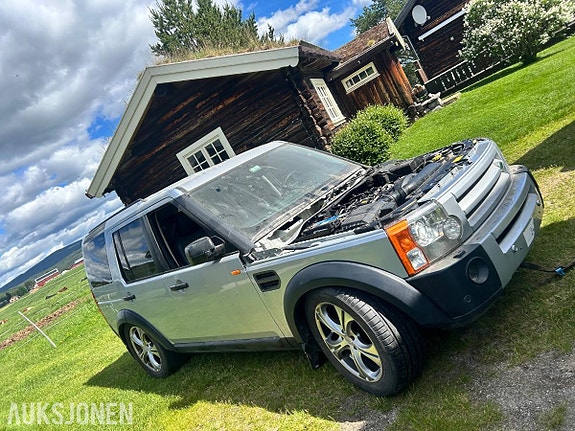 Land Rover Discovery 2 of 7