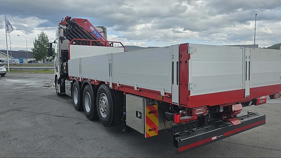 Scania Super80 R560 med HMF 6120, Flyjib, Vinsj 4 of 9