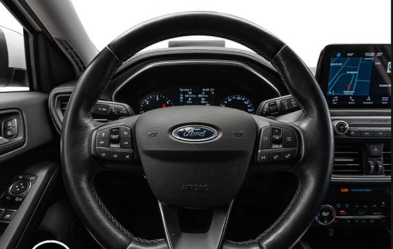 Ford Focus 7 of 18