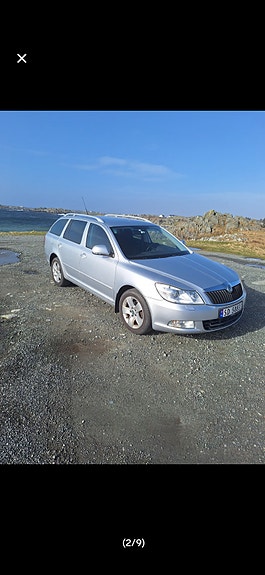 Skoda Octavia 2 of 5