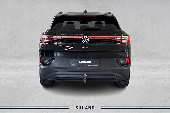 Volkswagen ID.4 4 of 5