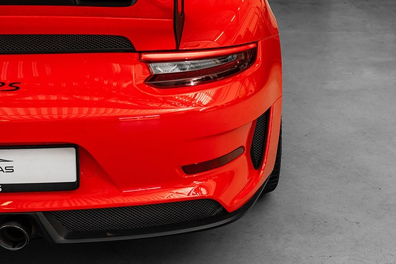 Porsche 911 GT3 RS 8 of 30