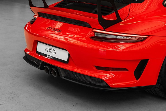 Porsche 911 GT3 RS 6 of 30